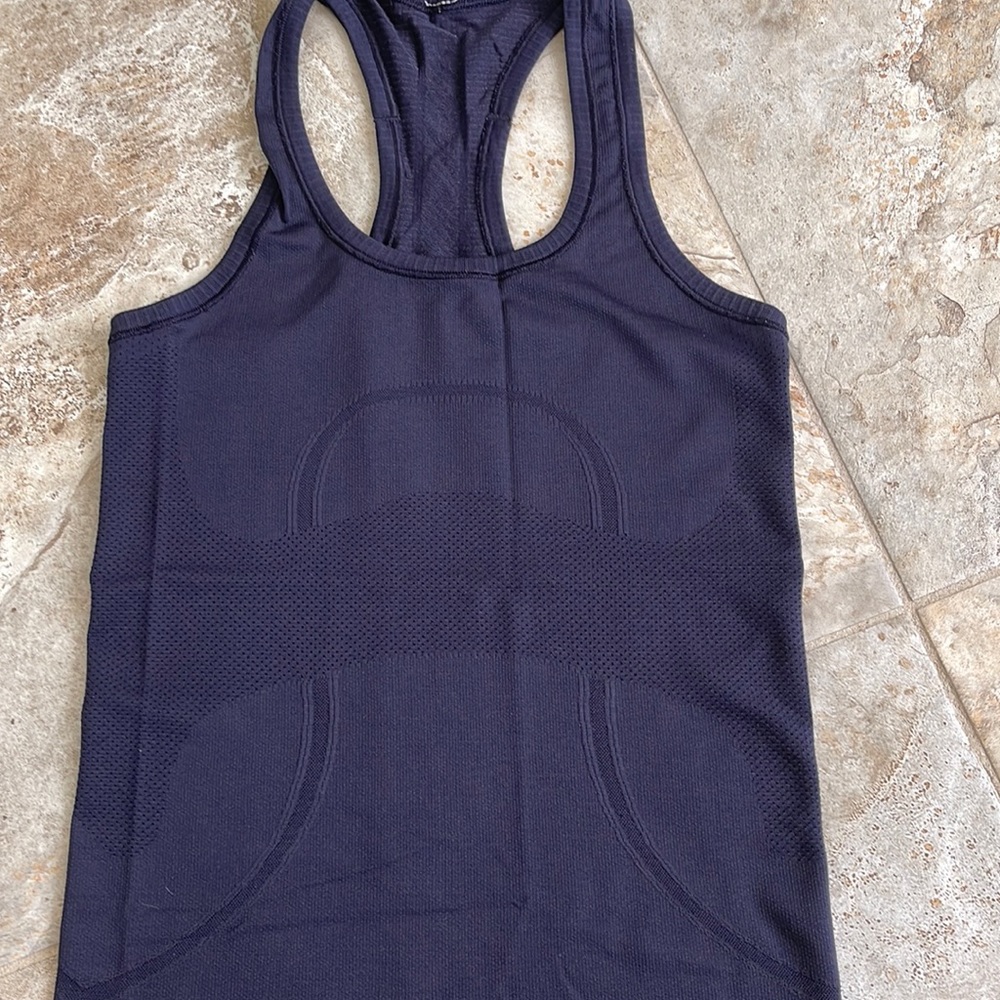 Women’s Lululemon Swiftly Tank